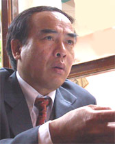 Ambassador/Dai Su Ngo Quang Xuan