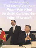 Th? tu?ng VN Phan Van Kh?i t?i tham tr? s? c?a Microsoft.